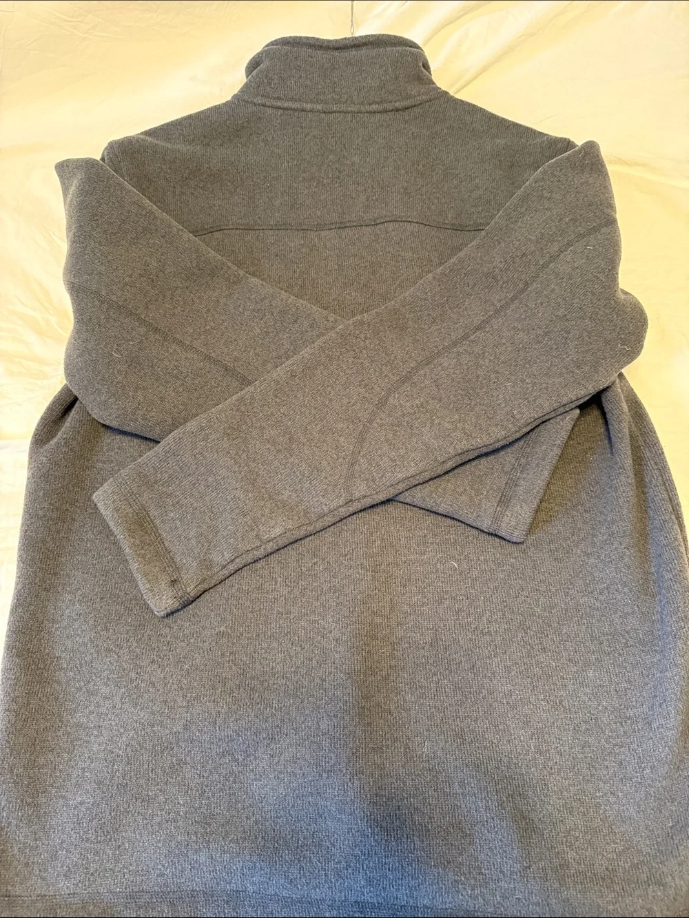 The North Face Men’s Dark Charcoal Half-Zip Fleece Pullover